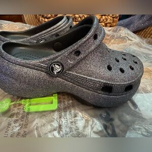 CROCS Gray Platform Style